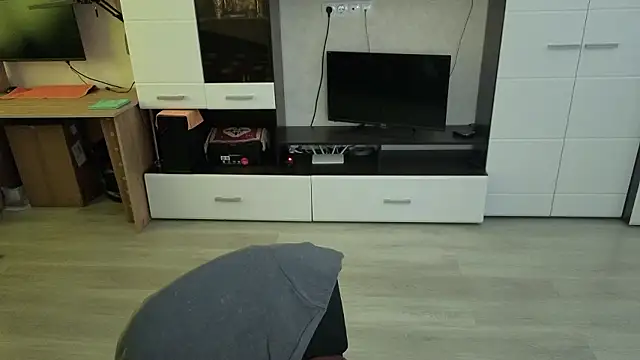 angryzan live sex cam