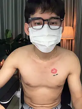 MinhTuanLive live sex cam