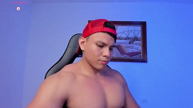 RoyConstance live sex cam