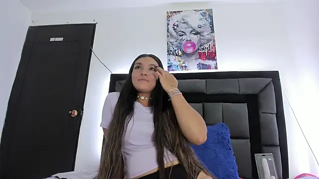 Iris_vega1 live sex cam