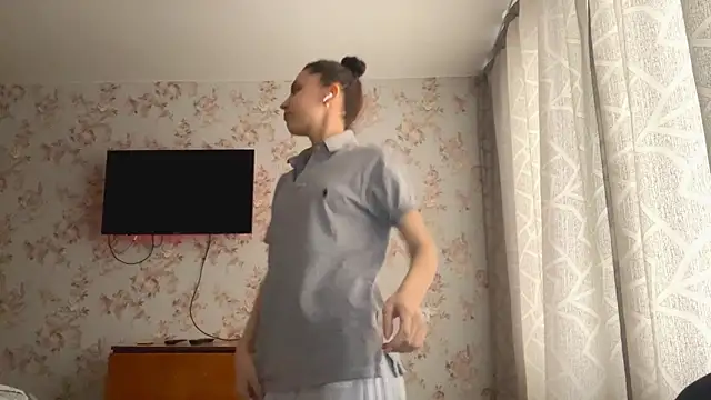 PagedLard's cam snapshot