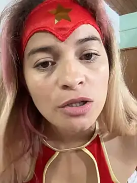 AriBeautiful's cam snapshot