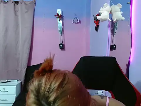 Cute-rouss's cam snapshot