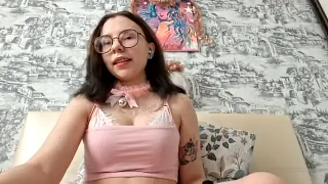 AwryNeon's cam snapshot