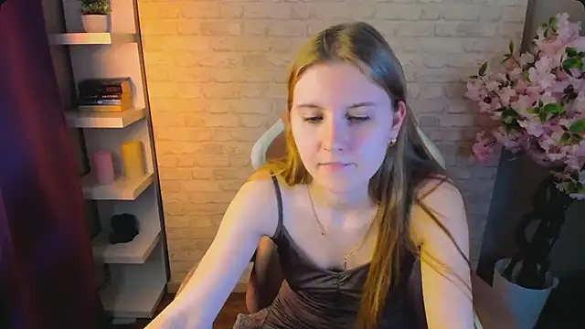 Caroline_Desire_'s cam snapshot