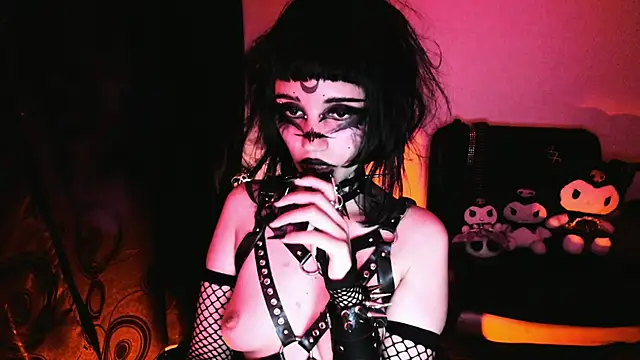 Yueeclipsa's cam snapshot