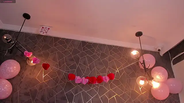 jazlin_angels1's cam snapshot