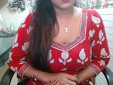 LovingPihu's cam snapshot