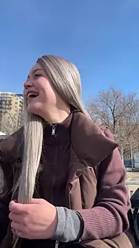 KikiWatson live sex cam