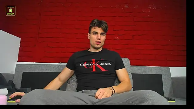 Kyle_Baker's cam snapshot