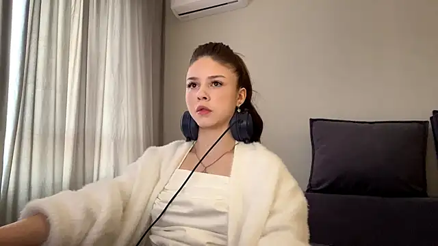 adelecloud's cam snapshot