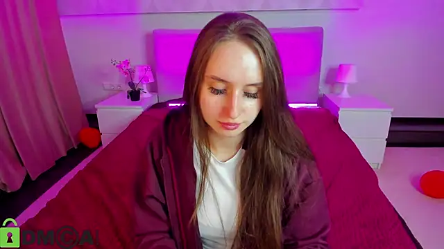 Kira__Sweet's cam snapshot