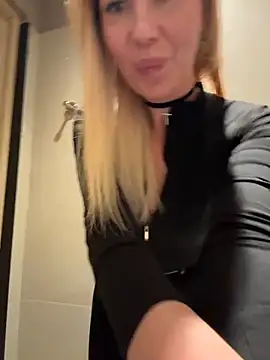 LisaMurr's cam snapshot