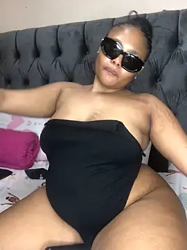 Anaelle24 live sex cam