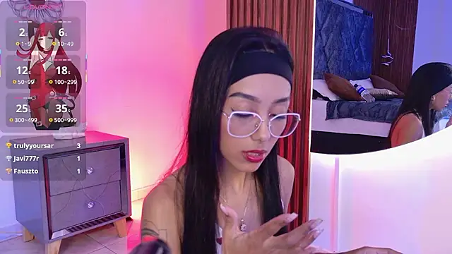 LunaVelour13's cam snapshot