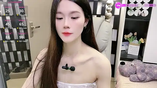 Yueyue-MM live sex cam