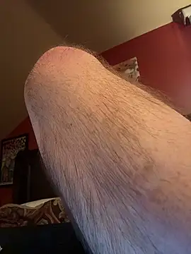 DILFiGuess1 live sex cam