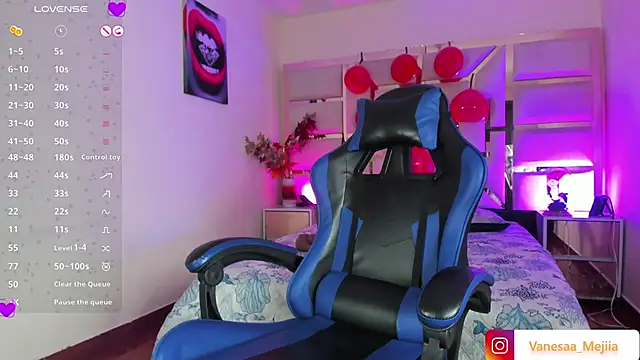 vanesaa_mejia's cam snapshot