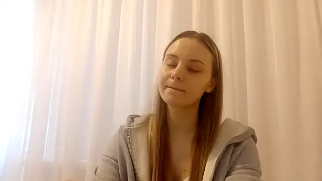 CrackShirker's cam snapshot