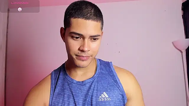 Iamdylan777 live sex cam