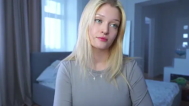 TaraBomstad's cam snapshot