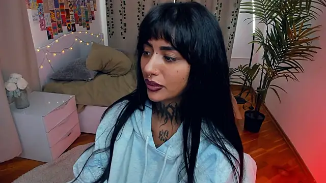 CharimgSabrina live sex cam