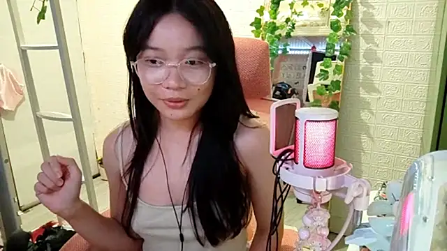 DebbiRexwinkle live sex cam