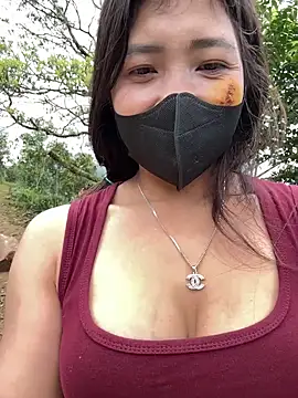 ThiHa003 live sex cam