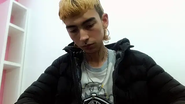 ttimy_x_boy live sex cam