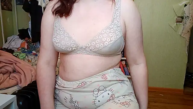 VannessaDillenbeck live sex cam