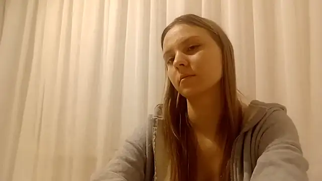 CrackShirker's cam snapshot