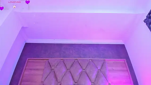 AudreyHayworth live sex cam