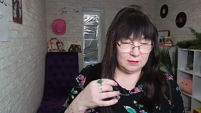 Tori_Twirl's cam snapshot