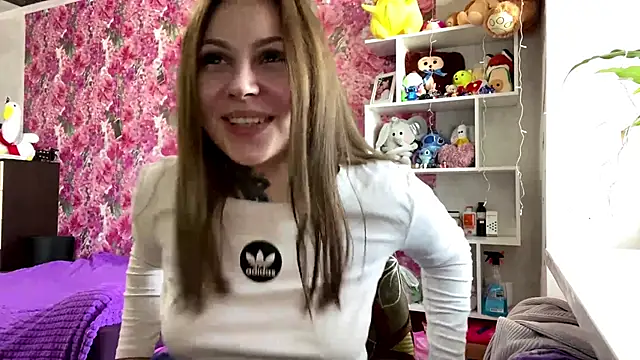 TraciBallena's cam snapshot