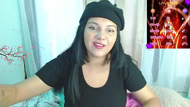 mirandacaradonna's cam snapshot