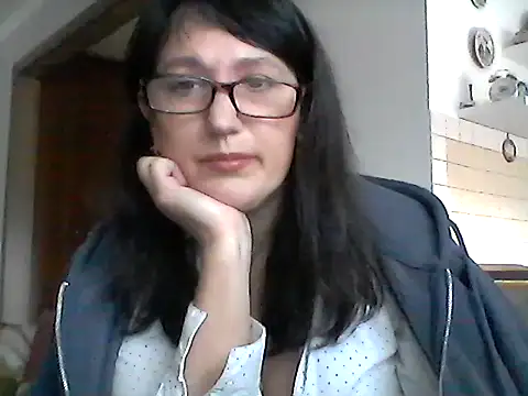 Elena48324 live sex cam