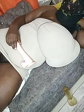 Lovely_btity's cam snapshot