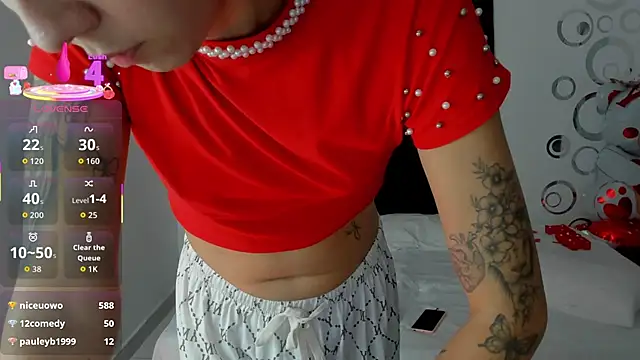 Nicol_TransGirl live sex cam