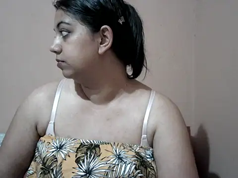 bellachow10 live sex cam