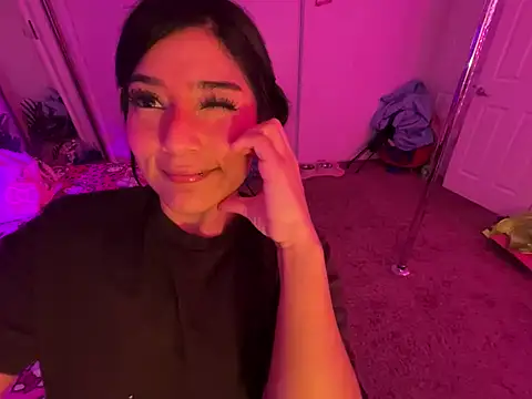 Onlypawzz's cam snapshot