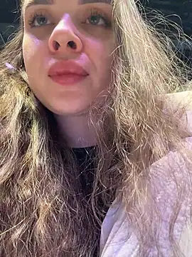 KristiRich's cam snapshot