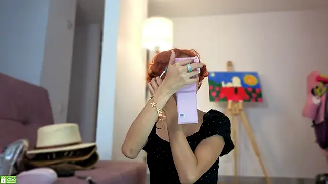 colette_e live sex cam