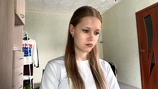 ZaidaSchwarten live sex cam