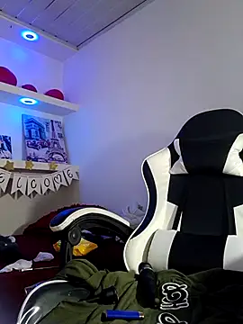 dolly_boob live sex cam