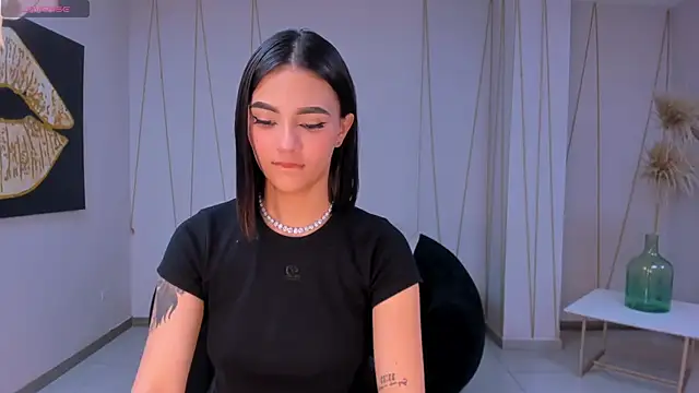 CarolineEvans_x live sex cam