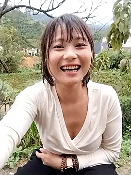 linda_bae00 live sex cam