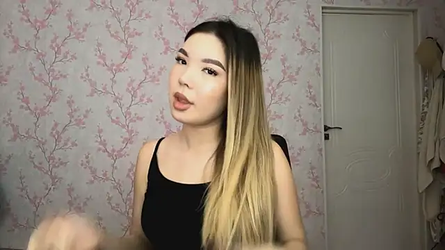 Elina_Mottel live sex cam