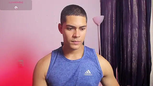 Iamdylan777 live sex cam