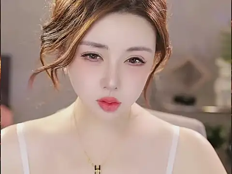 Qiaoqiao__ live sex cam