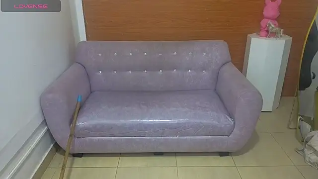 mila_t_'s cam snapshot